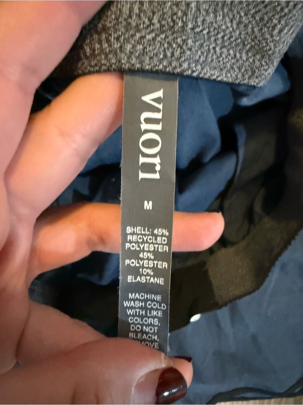 Vuori Banks Short Unlined 7" in Azure Linen Texture - Picture 5 of 9